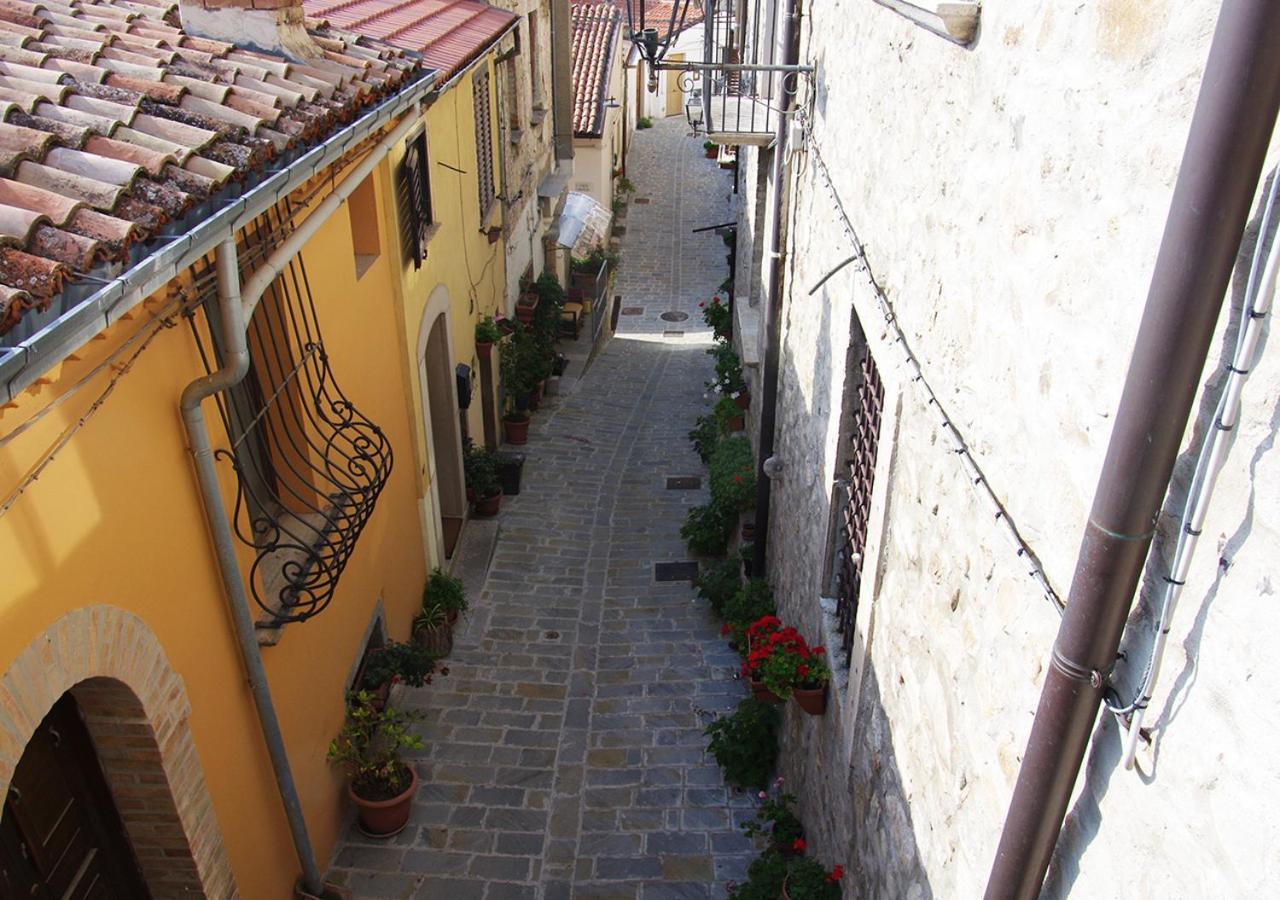 Il Casale Del Borgo Bed & Breakfast Cancellara ภายนอก รูปภาพ
